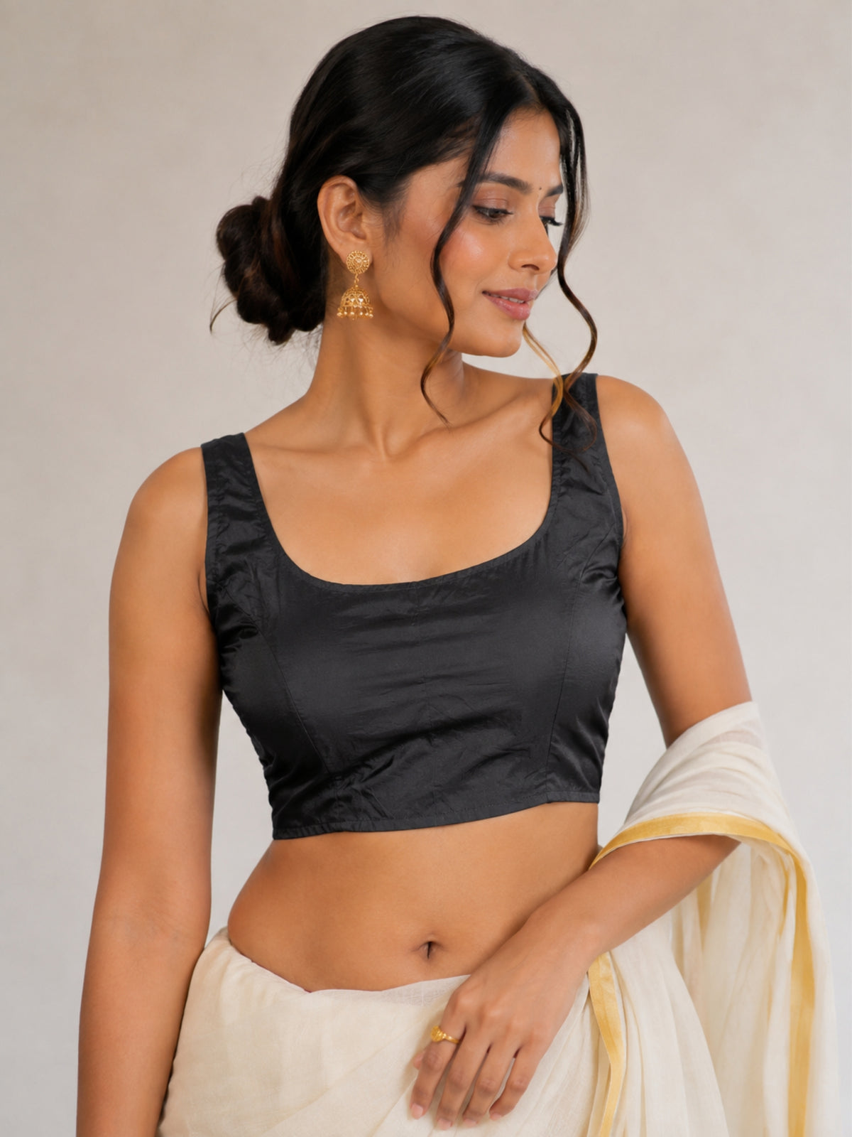MATCHLINE™ Women's Tapeta Silk Sleeveless Blouse | U-Neck Solid Color Padded