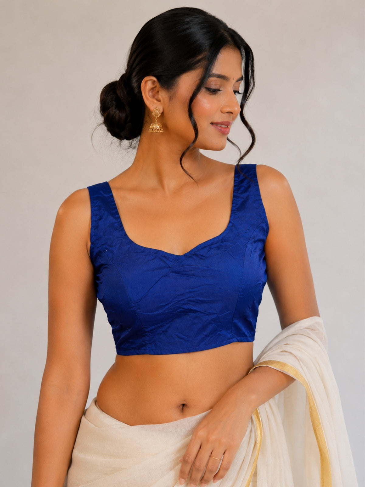 MATCHLINE™ Women's Tapeta Silk Sleeveless Blouse | U-Neck Solid Color Padded