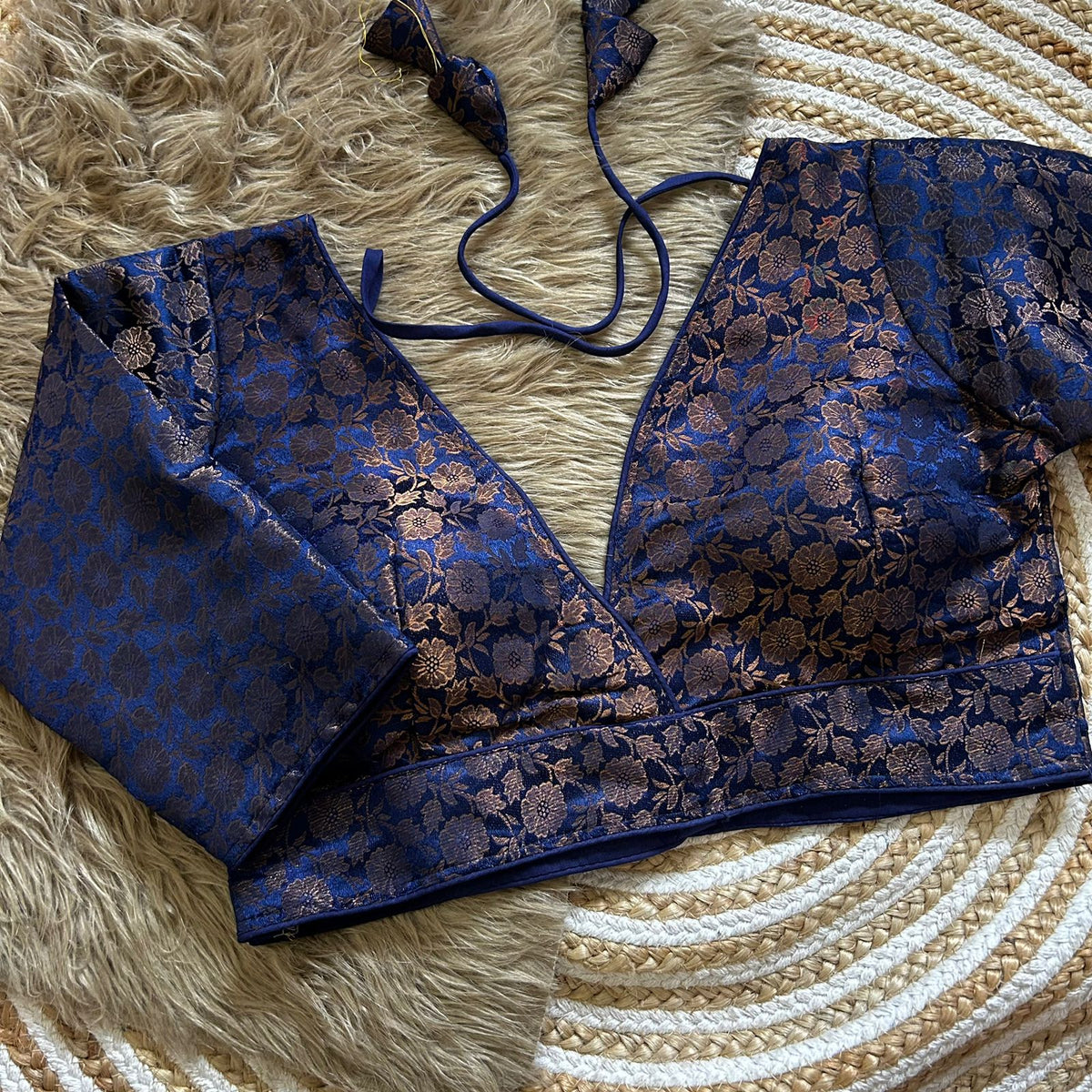 Deepneck Blouse