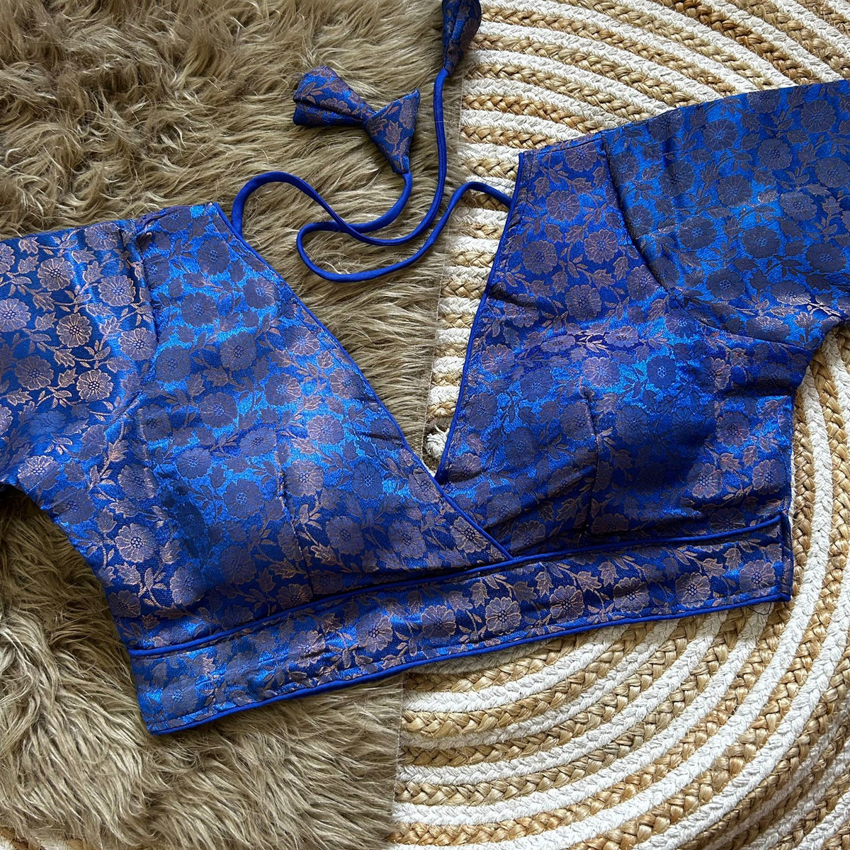 Deepneck Blouse