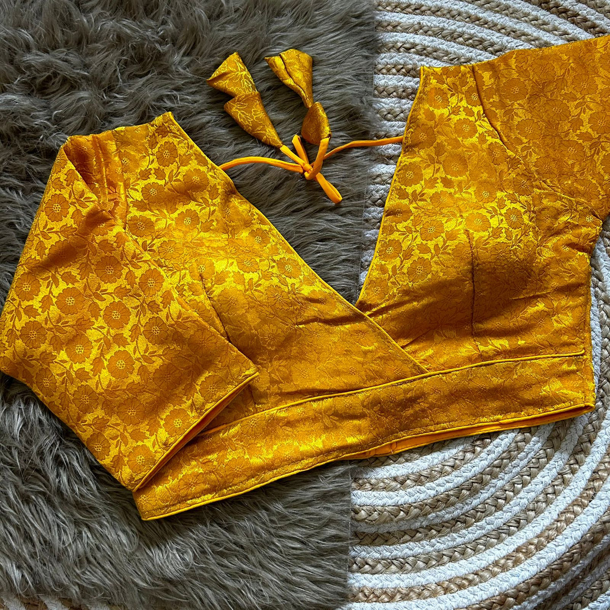 Deepneck Blouse